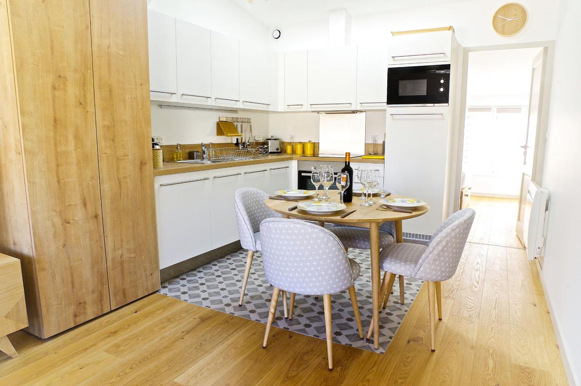 Fondaudege - Appartement 1 Chambre Avec Parking Bordeaux Exteriör bild